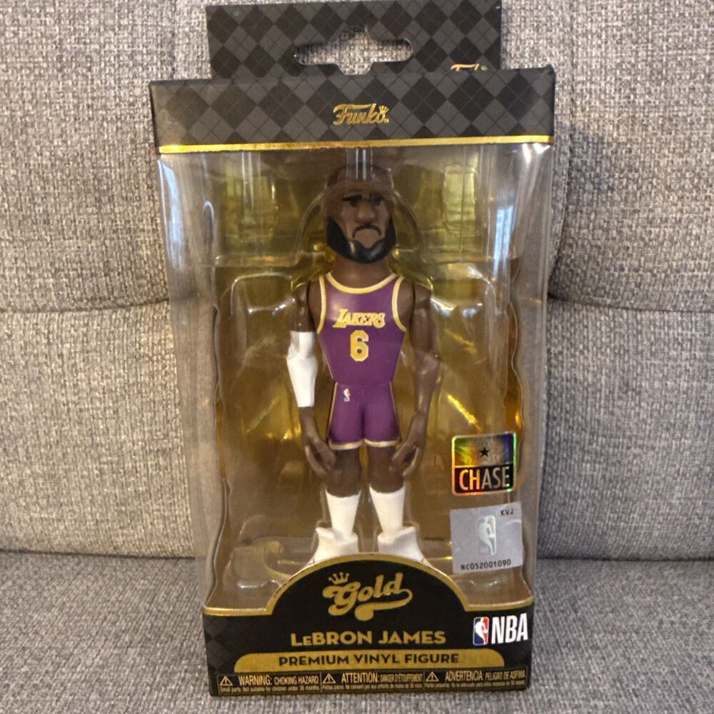 Funko Gold LeBron James LA Lakers Premium Vinyl Figure 5” Brand New NBA 2021